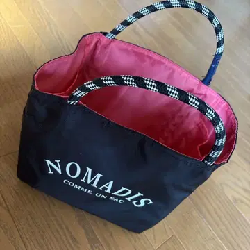 NOMADIS 토트백 블랙/핑크