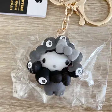 간사이 만박 회장 한정판 블랙 미야쿠미야쿠 변신 키링 키티