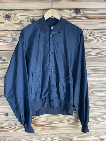 M03300 Chalk Line 클라인 블루종