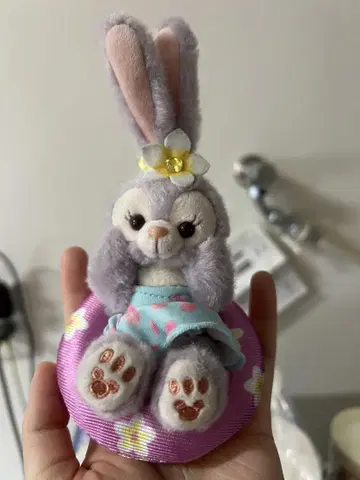 디즈니 스텔라 루 인형 배지