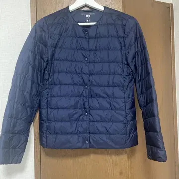 UNIQLO 울트라 라이트 다운 M 사이즈 네이비