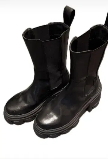 23.5cm EMODA 에모다 블랙 사이드 고어 부츠 통굽