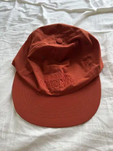 SATISFY PeaceShell Running Cap