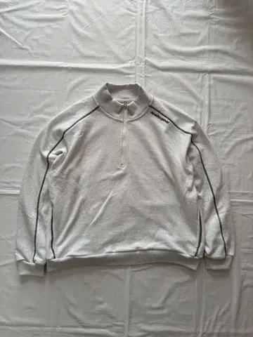 캬바레 포바르 HARF ZIP TRAINER ASH XL