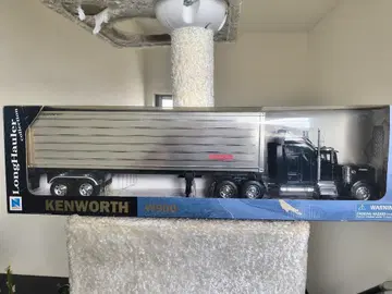KENWORTH W900 트레일러 모형 1/32