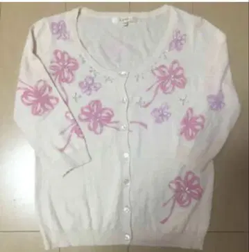 꽃무늬 핑크 계열 7부 소매 가디건