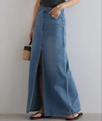 ENC 엔크 프론트 슬릿 데님 스커트 M 사이즈