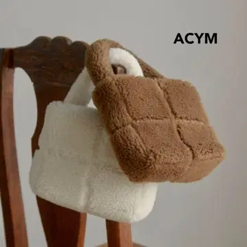 새상품 미사용 ACYM 아심 퍼 토트 백 정가 8,800엔
