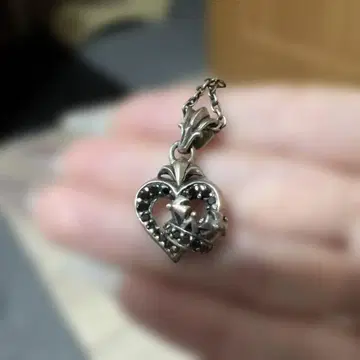 하트 모양 실버 펜던트 목걸이
