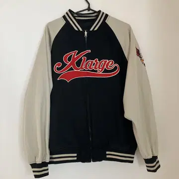 XLARGE 리버서블 바시티 자켓 자수 블랙 x 아이보리