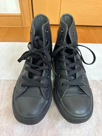 컨버스 올스타 스니커즈 하이컷 가죽 23cm 블랙