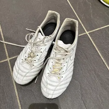 미즈노 모나르시다Neo 스파이크 슈즈 축구 23.5cm
