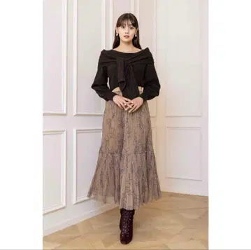 택 포함 Herlipto Rose Pleated Tulle Skirt