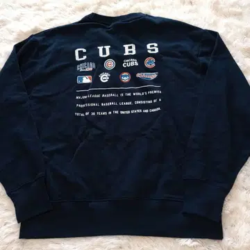 미사용 새상품 MLB 시카고 Cubs 맨투맨 네이비 L 사이즈