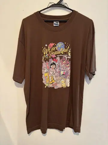 브리아나 기간테 T셔츠 XL