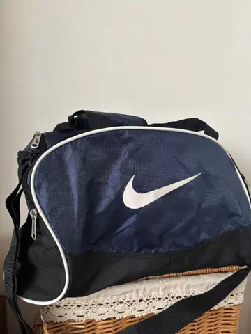 새상품급 Nike 네이비 보스턴 백 수학여행 나이키 여행