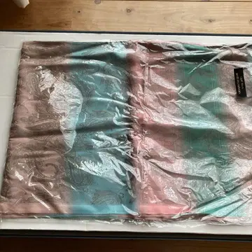 실크 100% 페이즐리 무늬 스톨