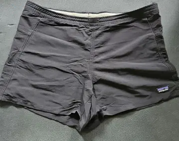 patagonia 블랙 숏팬츠 M 사이즈