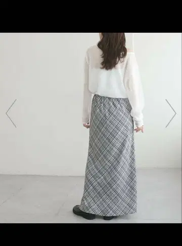 umm. 체크 플레어 스커트 M 사이즈