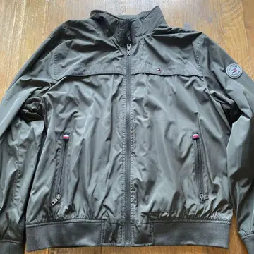 Tommy Hilfiger 올리브 나일론 자켓