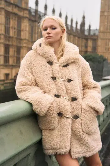 THE TOE Trafarger Boa Coat [ 새상품, 미사용 ]