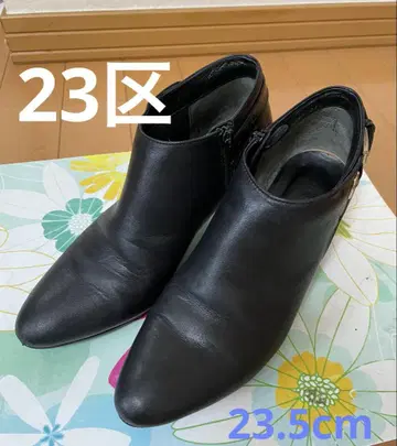 23구 블랙 가죽 앵클부츠 버클 포함 23.5cm