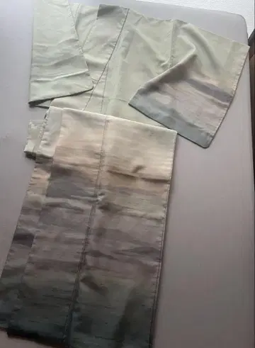명주 무늬 염색 흐림 탁한 그린