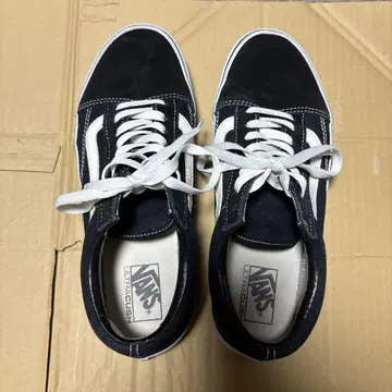VANS 27cm 블랙 스웨이드 스니커즈 올드스쿨