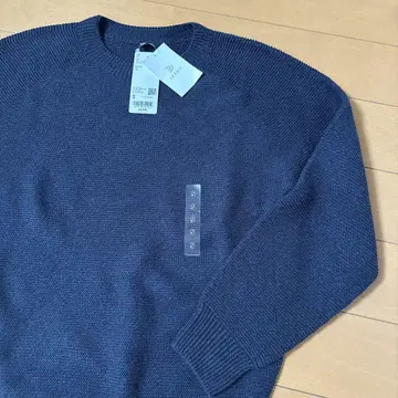 UNIQLO 3D 크루넥 스웨터 네이비 S 사이즈