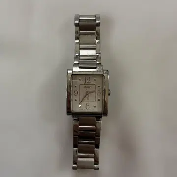 SEIKO 여성용 아날로그 손목시계 실버
