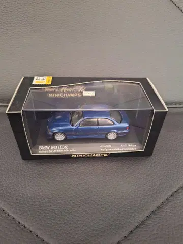 MINICHAMPS 1/43 BMW E36 M3