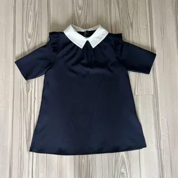 노스탤지어 화이트 카라 티셔츠 네이비 화이트 프릴 반팔 셔츠 M
