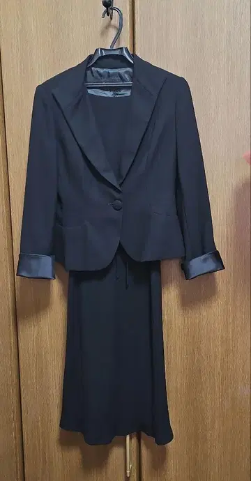 COMME CA ISM 블랙 자켓과 원피스 세트 L 사이즈