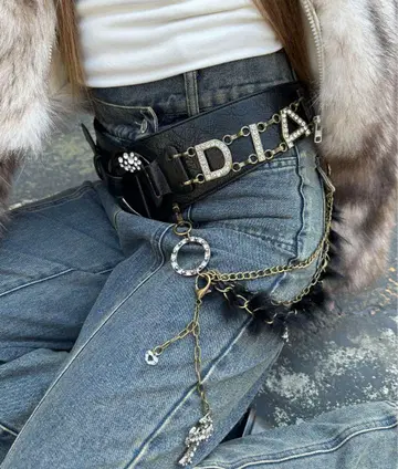 d.i.a 문 백 벨트