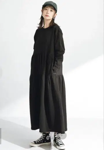 쭈리 티어드 원피스 블랙 어반 리서치 서니 라벨