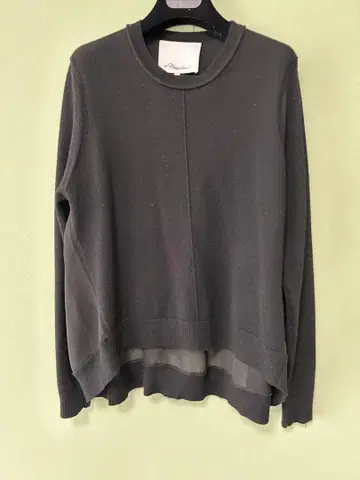 필립림 이중 쉬폰 부착 스웨터