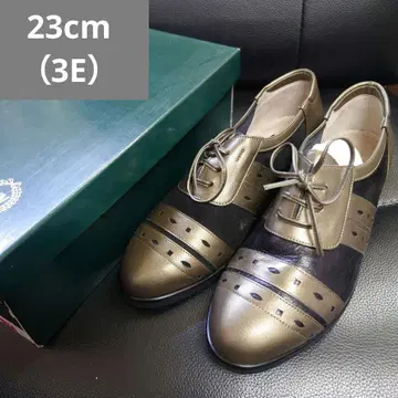 181 [ 새상품 ] 23cm ( 3E ) 고급 스니커즈 펌프스
