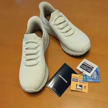 SKECHERS 슬립온 화이트