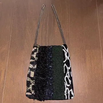 ZARA 비즈 디자인 숄더백