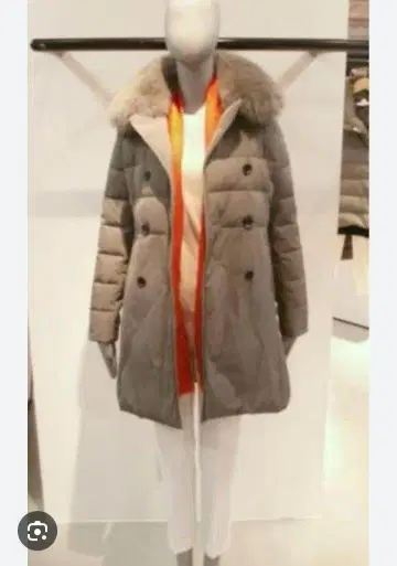 Theory 다운 코트