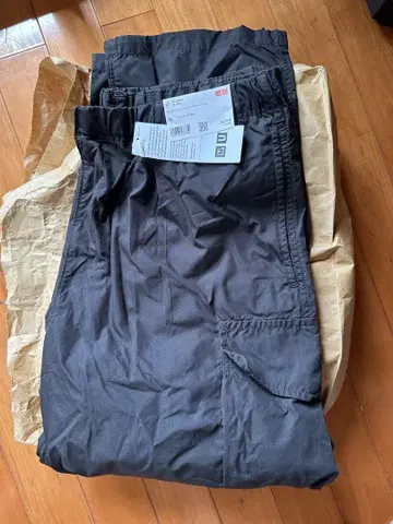 UNIQLO 와이드 핏 카고 팬츠 XL 블랙