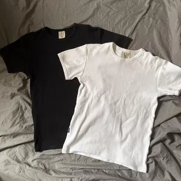 avirex crew neck tees