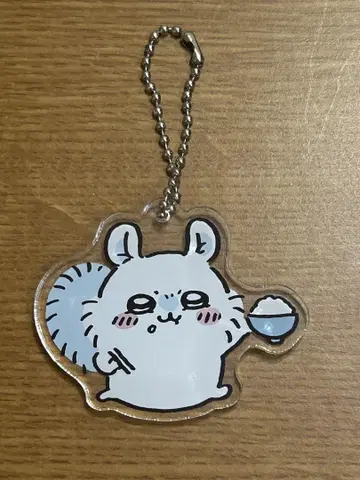 치이카와 x 돈키호테 아크릴 키링 모몽가