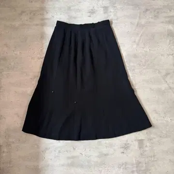 Leilian 레리안 스커트 블랙 플레어 스커트