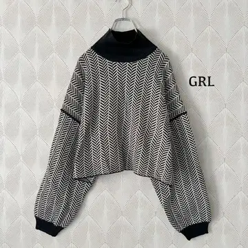 GRL 하이넥 니트 스웨터 얇은 소재 블랙 화이트 드롭 숄더 a1945