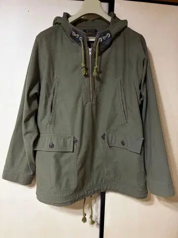 Varde77 US ARMYD-2 TYPE 후드티 풀오버