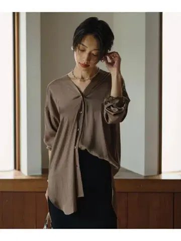 Loungedress 새틴 바이아스 블라우스 Free 브라운, 모카 계열