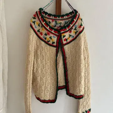 앤티크 프랑스 꽃무늬 자수 가디건