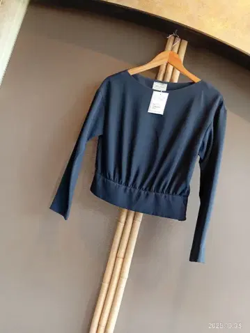 새상품!! UNITED ARROWS 긴팔 상의