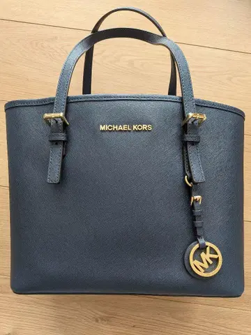 MICHAEL KORS 네이비 토트백